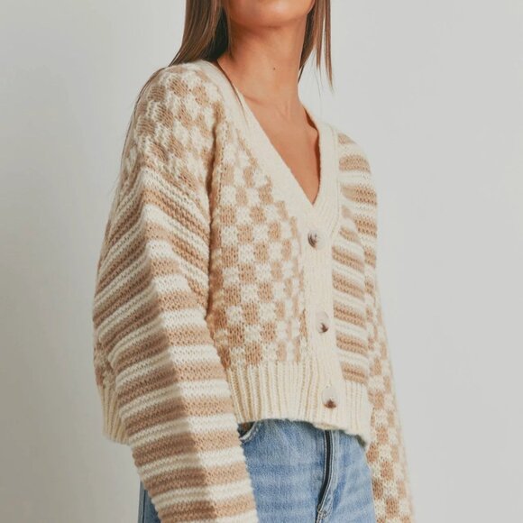 NWT Checkered Striped Cardigan Sweater - Picture 2 of 3